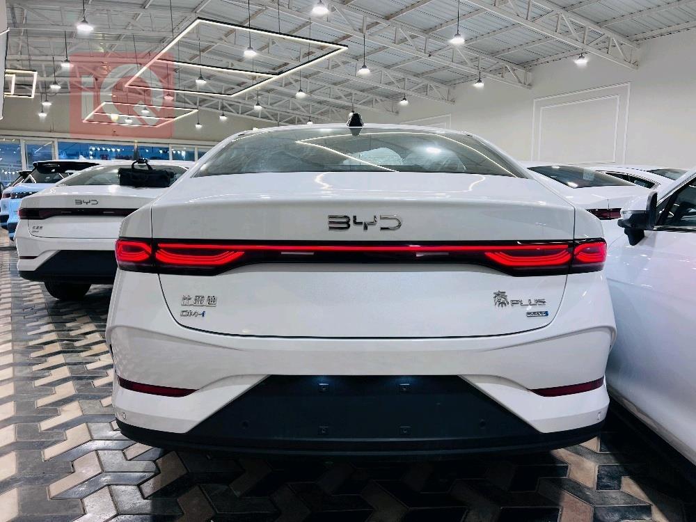 بي واي دي Qin Plus